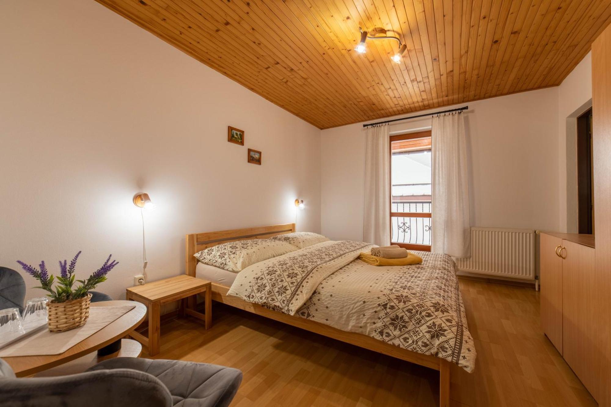 Penzion Pod Kycerou Zuberec Bagian luar foto