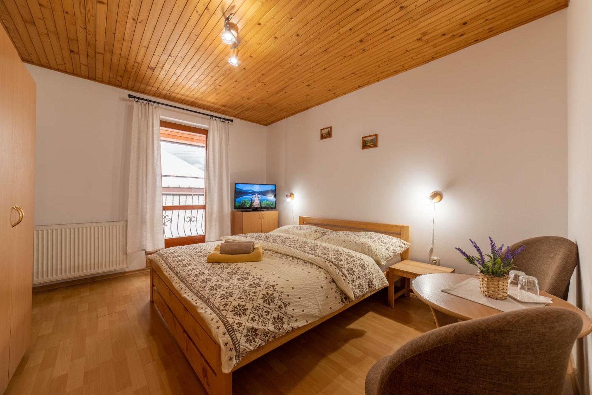Penzion Pod Kycerou Zuberec Bagian luar foto